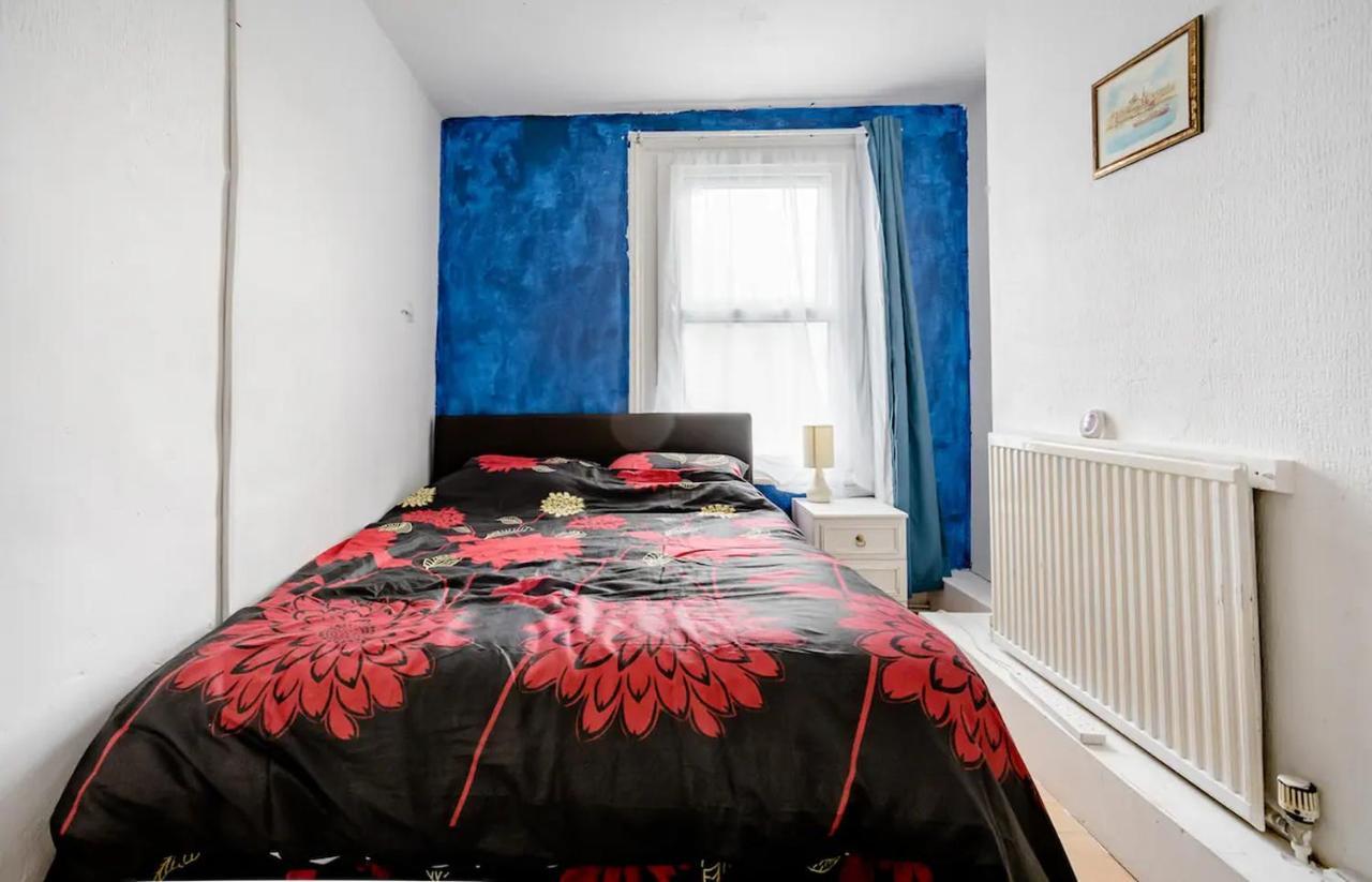 Homestay Near Tottenham Hotspur Stadium ロンドン エクステリア 写真