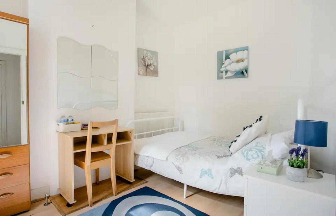 Homestay Near Tottenham Hotspur Stadium ロンドン エクステリア 写真